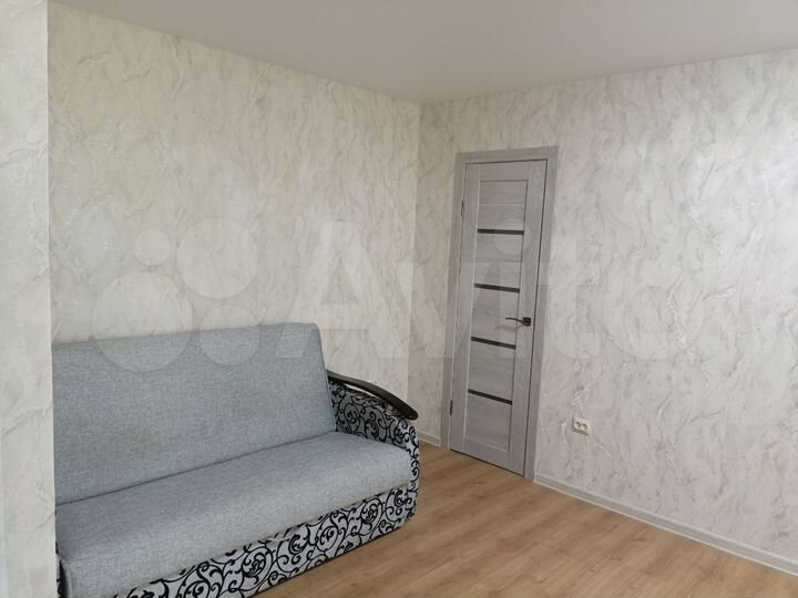 2-к. квартира, 43 м², 4/4 эт.