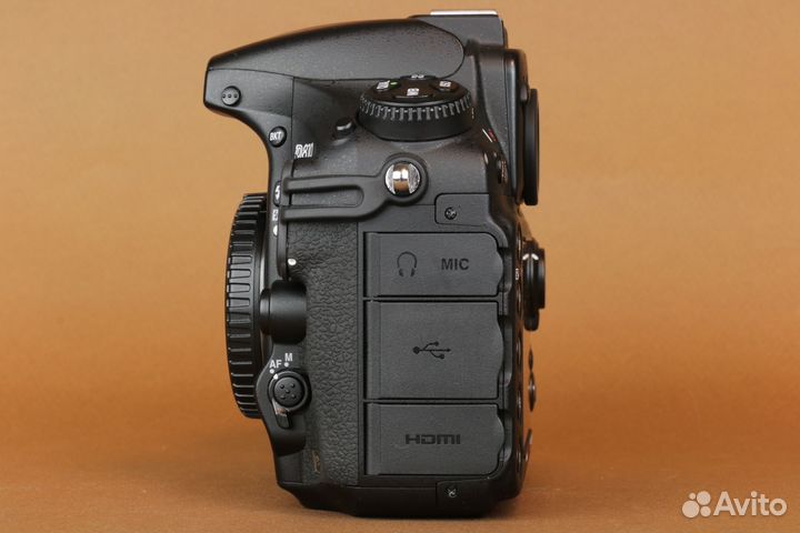 Nikon D810 (id 41412)