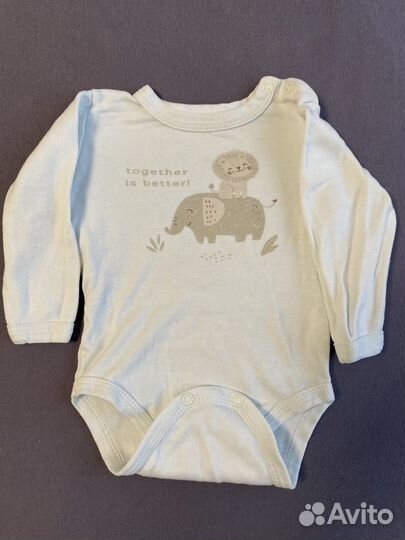 Вещи (Боди, распашонки) для новорожденного пакетом
