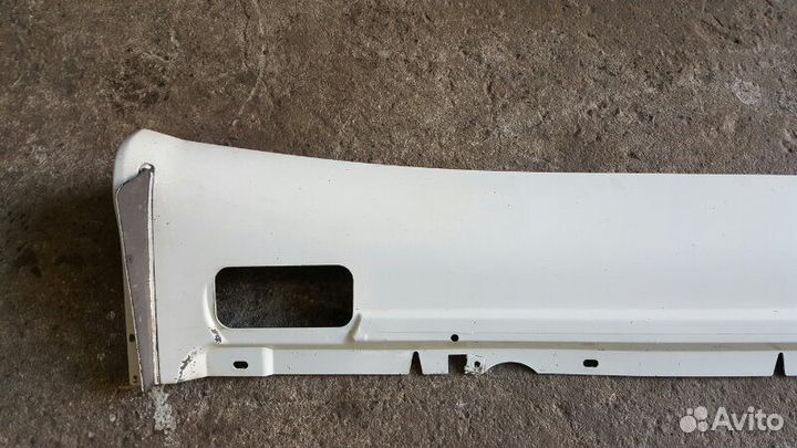 Накладка порога правая Porsche Cayenne 958 3.0