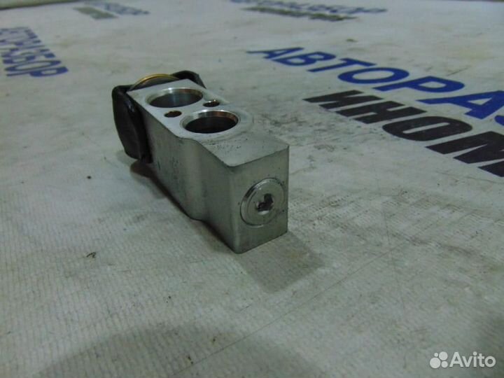 Клапан кондиционера для Toyota Corolla 9 2001-200