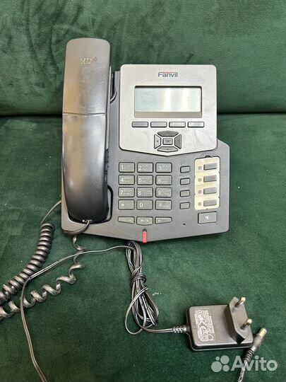 IP Телефон fanvil C58P