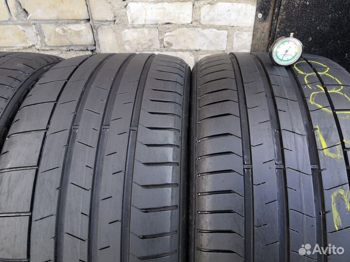 Pirelli P Zero 265/35 R20