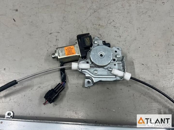 Стеклоподъемник передний правый nissan tiida