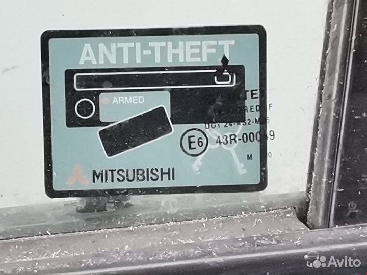 Дверь передняя для Mitsubishi Space Star MR954409