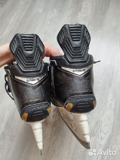 Коньки хоккейные Bauer supreme one 9 (34-35 разм)