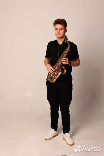 Саксофонист и DJ на праздник