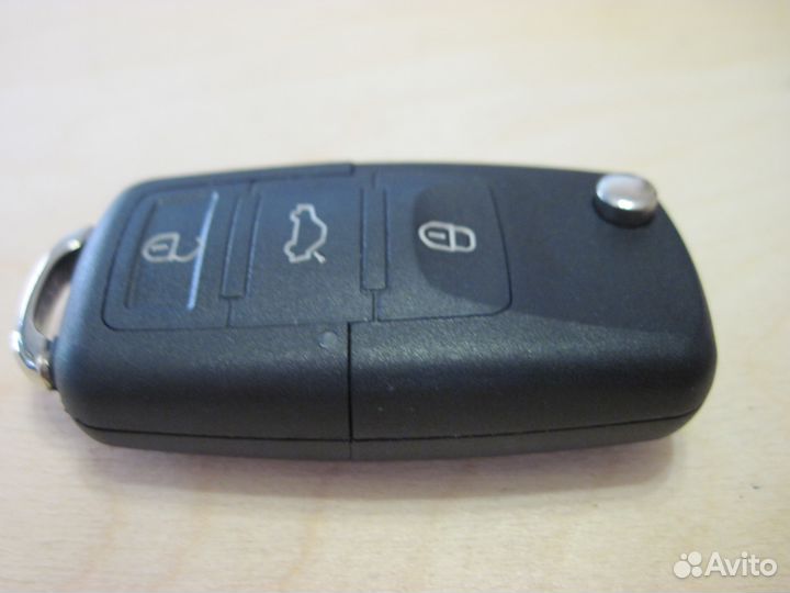 Scoda Octavia выкидной чип ключ HLO 1K0 959 753 G