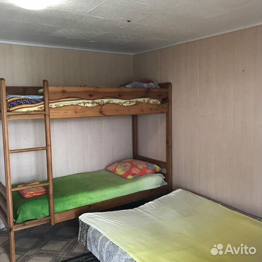 Двухъярусная кровать