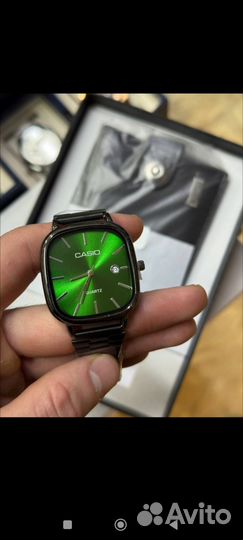 Бумажник с часами