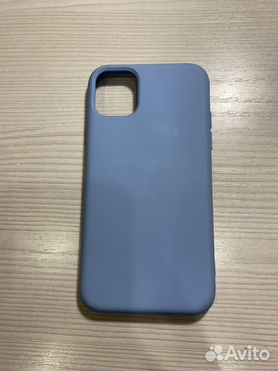 Чехол на iPhone 11