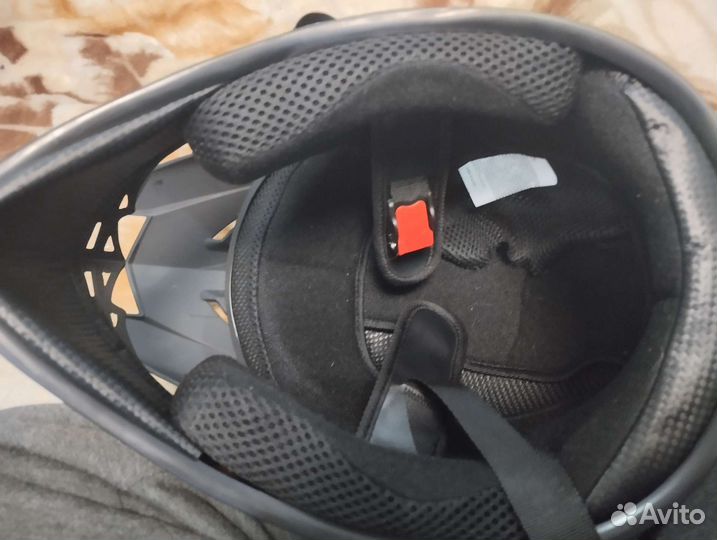 Шлем кроссовый