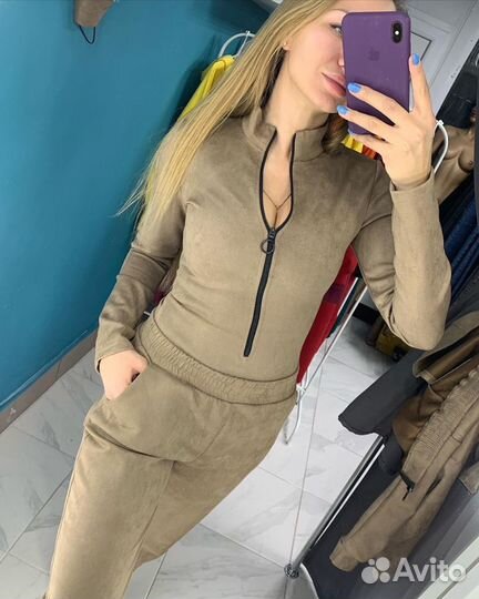 Спортивный костюм новый разные размеры и цвета