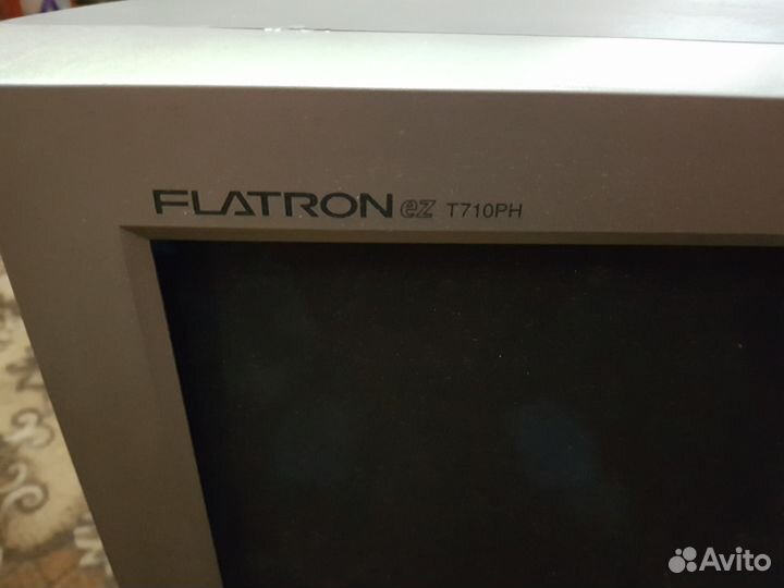 Монитор LG flatron ez T710PH