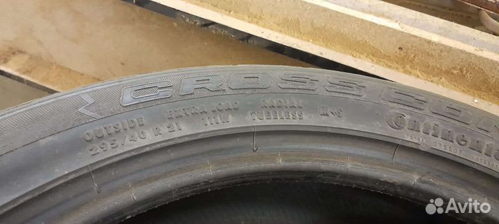 Continental CrossContact UHP E 295/40 R21