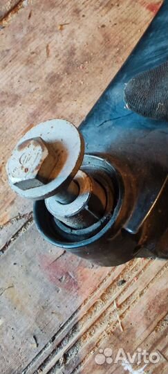 Рычаг задний нижний лодочка Passat B6