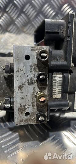 Блок ABS BMW 5 E60/E61 2005 0265950666