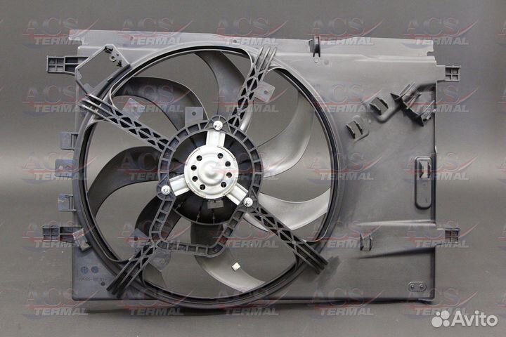 Вентилятор радиатора охлаждения Opel Corsa D