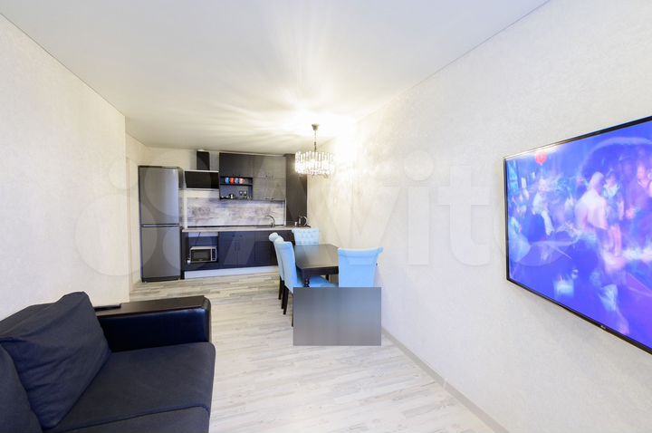 2-к. квартира, 62 м², 10/16 эт.