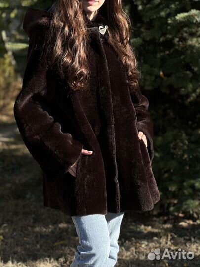 Натуральная новая мутоновая шуба
