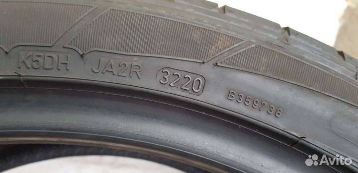 Dunlop SP Sport Maxx GT 255/40 R21 102Y