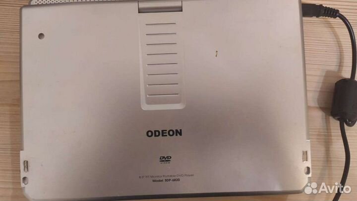 Портативный DVD плеер odeon SDP-6820 с tv тюнером