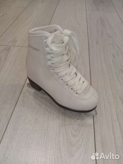 Детские коньки