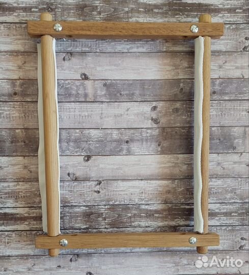 Пяльцы-рамка для вышивания 30 на 38см