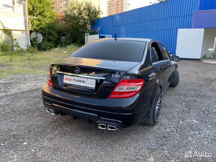 Диффузор c насадками стиль C63 AMG на W204