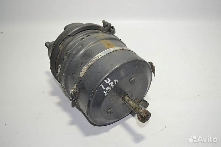 Энергоаккумулятор переднего моста volvo FH (01.12)