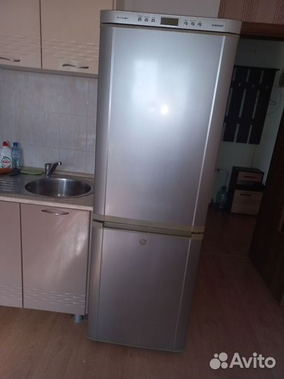 Продажа холодильников бу