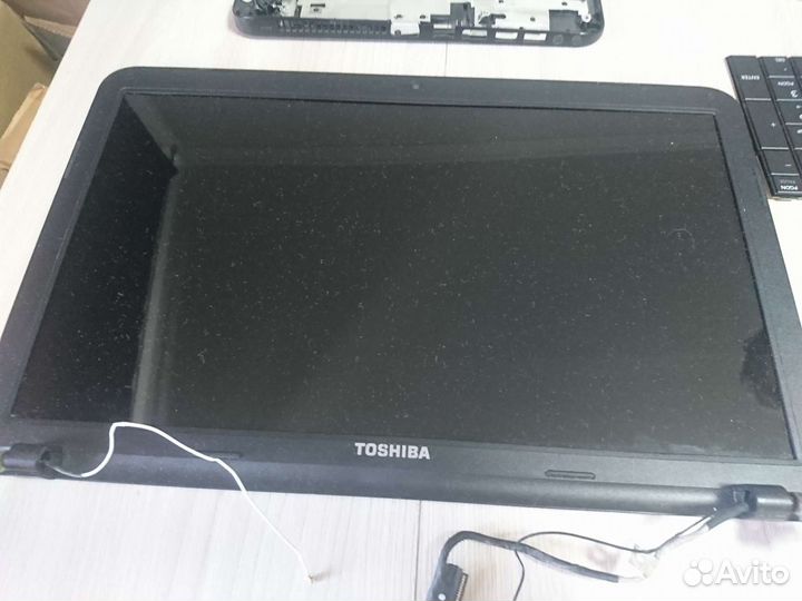 Ноутбук Toshiba satellite C850-D4K