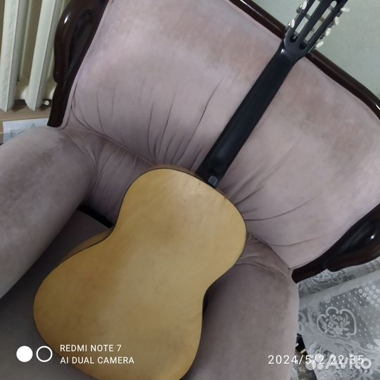 Классическая гитара шестиструнная бу