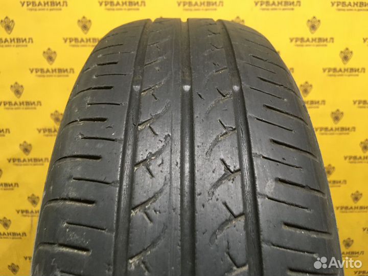 Yokohama BluEarth AE01 175/70 R13 82