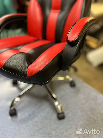 Компьютерное кресло