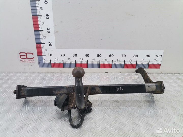 Фаркоп (прицепное устройство) для Renault Scenic 1