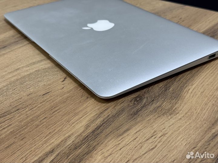 MacBook Air 11 2012 SSD 64 GB 4 GB