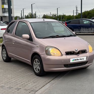 Toyota Vitz 1.0 AT, 2001, 268 000 км