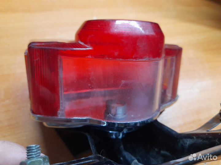 Задний стопарь на мопед