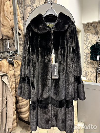 Новая норковая шуба с мехом свакара