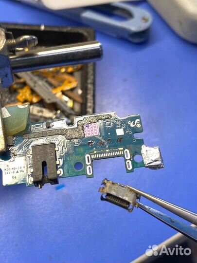 Срочный ремонт телефонов в надежном сервисе