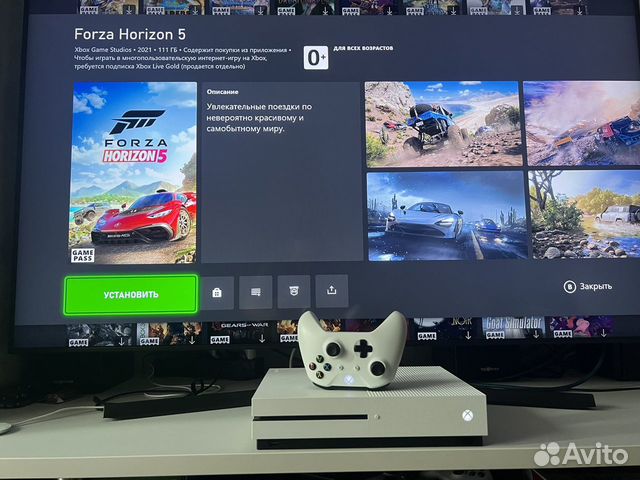 Xbox One S 500gb + 450 игр + Live Gold