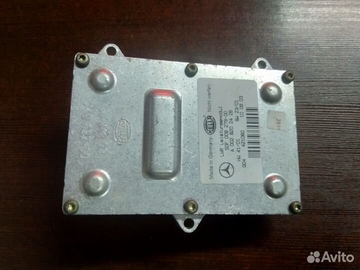 Блок розжига ксенон mercedes W171 W211 W240