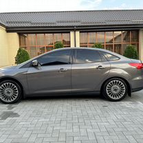 Ford Focus 1.6 AMT, 2016, 167 000 км, с пробегом, цена 1 150 000 руб.