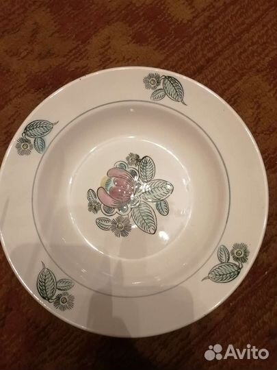 Тарелки глубокие диам 24см