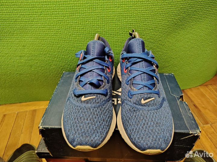 Беговые кроссовки Nike Legend React мужские