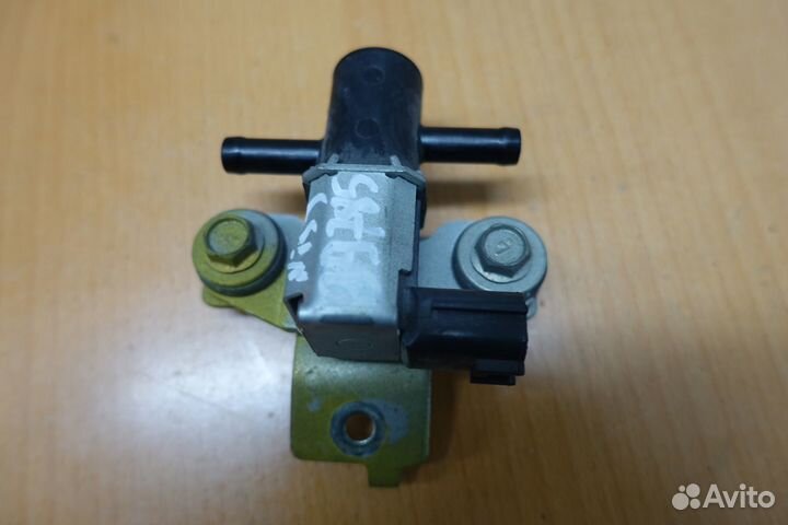 Клапан вакуумный