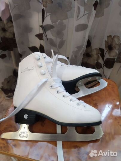 Коньки детские