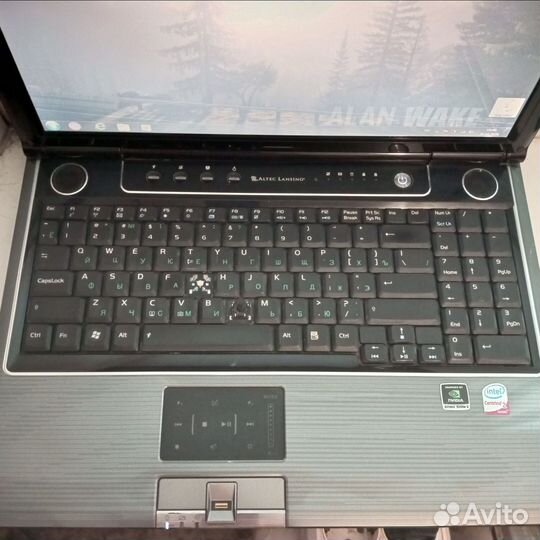 Ноутбук asus