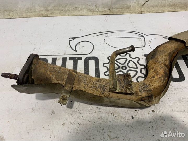 Приемная труба глушителя Nissan X-Trail T30 QR20DE